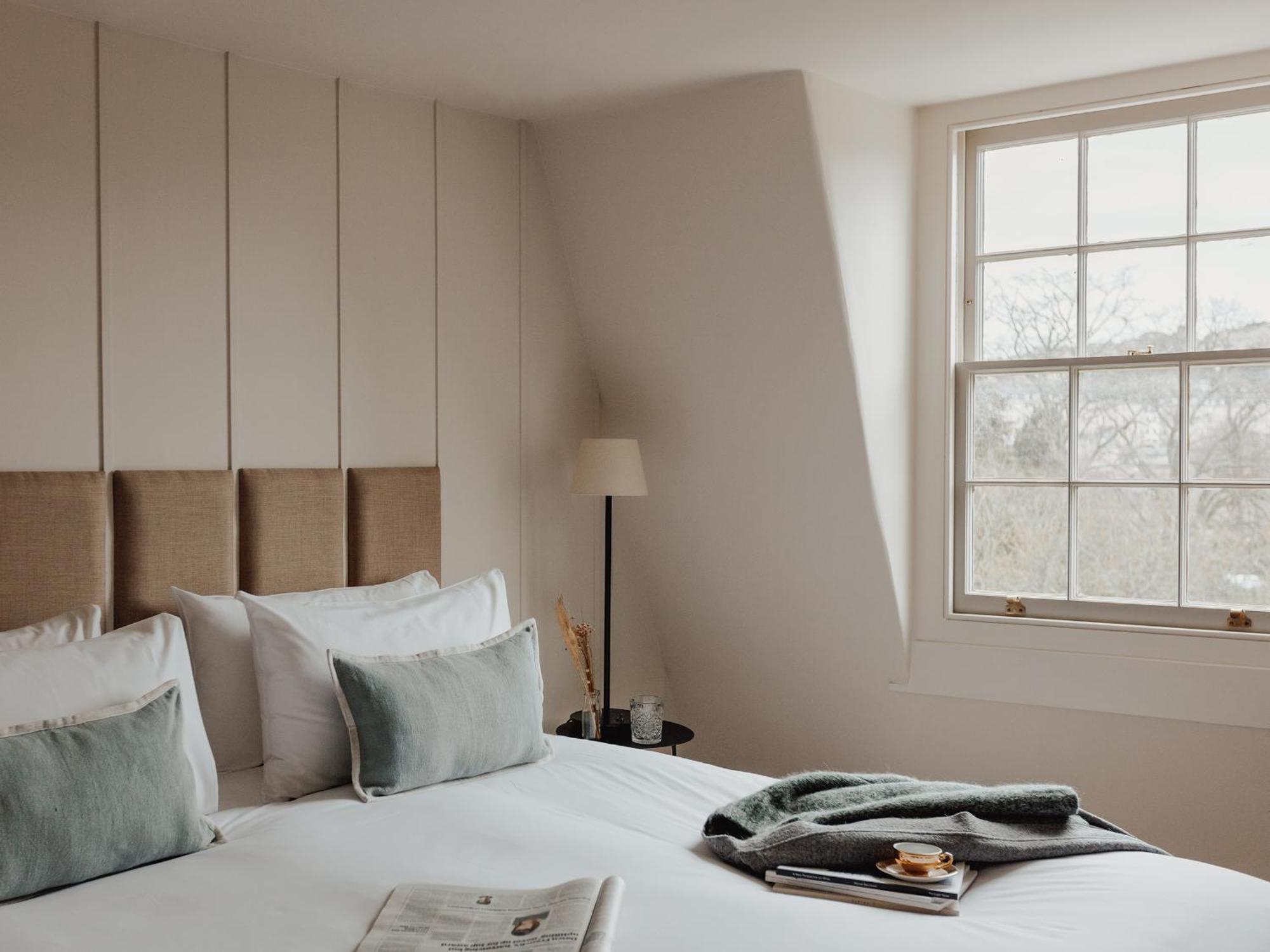 No 15 By Guesthouse, Бат Екстериор снимка A bedroom at The Mitre